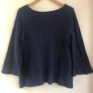 Old Navy long sleeve knit shirt flare sleeve